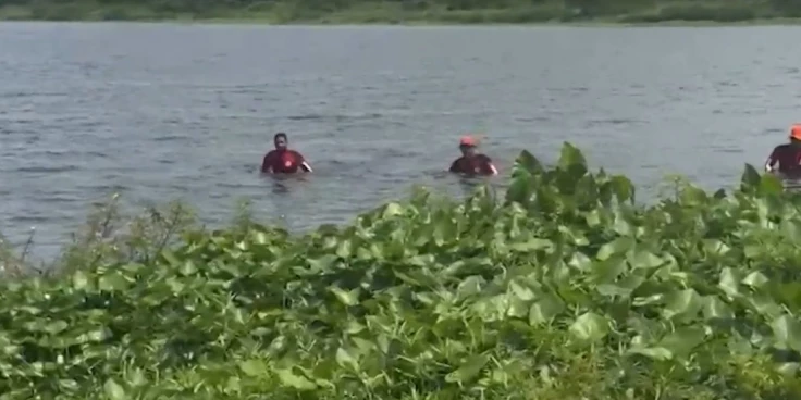 Mergulhadores intensificam buscas em lago por crianças desaparecidas em Bacabal