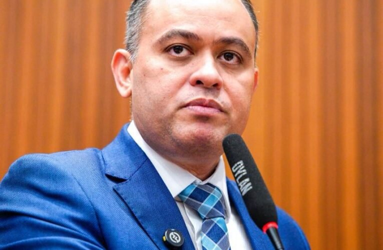 Catulé Júnior faz cobrança por serviço precário de recuperação da MA-034, rodovia que liga o município de Caxias ao povoado Baú