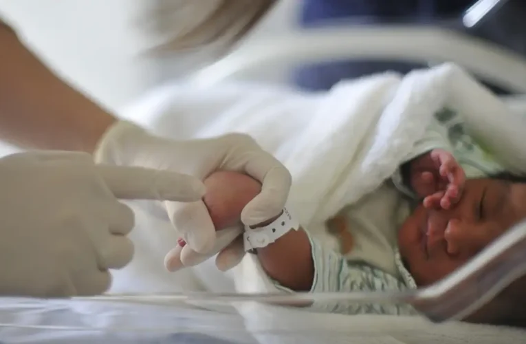 Brasil tem menor taxa de mortalidade infantil em 34 anos, diz Unicef