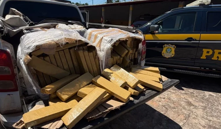 Dois homens são presos com 355 kg de maconha na BR-135, em Peritoró