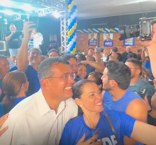 Lahesio Bonfim participa de arrastão em Presidente Dutra
