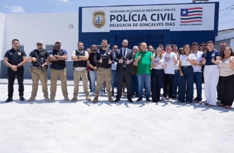 Prefeita Suane Dias juntamente com o governador Carlos Brandão, inaugura nova delegacia de Polícia Civil