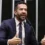 Deputado André Janones é internado com arritmia em São Paulo
