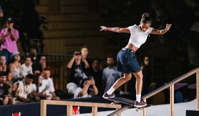 Rayssa Leal disputa Mundial de Skate Street de olho nos Jogos Olímpicos de 2028